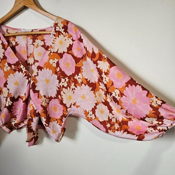 EUC LIKE NEW LUSH PINK / BROWN FLORAL V NECK BATWING SLEEVES TOP SIZE L - Picture 3 of 13